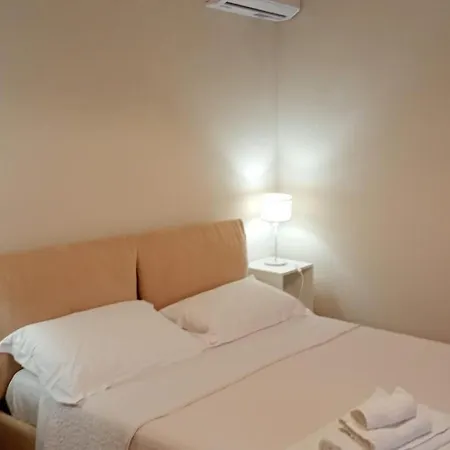 Home 阿雷佐